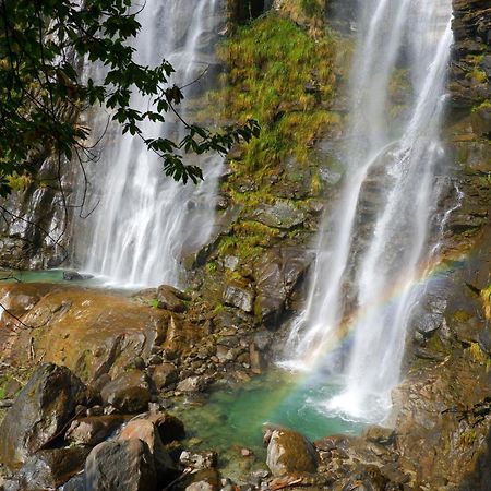 Belcolle, Il Bello Della Tranquillita Chiavenna Luaran gambar